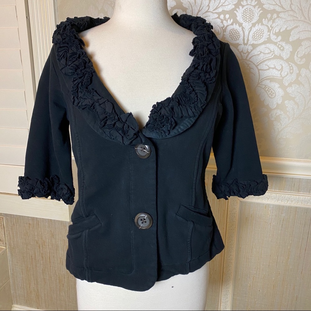 Nic & Zoe 3/4 sleeve large ruffle accent jacket